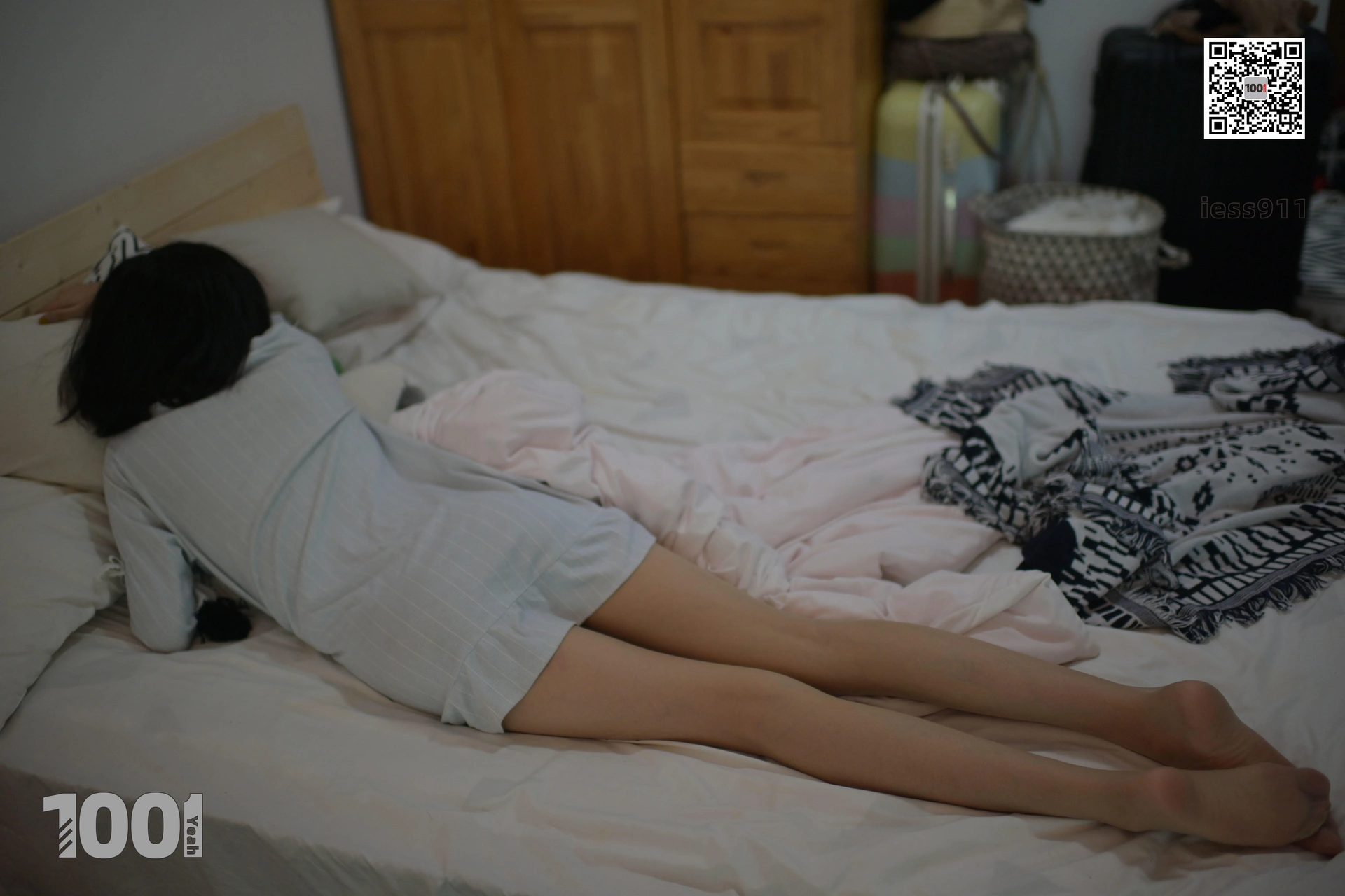 [IESS异思趣向] 一千零一夜 005《网络女主播的私生活1》 2
